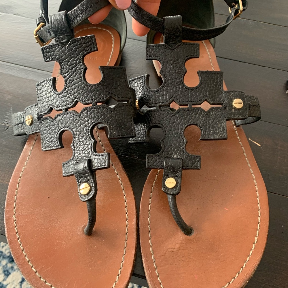 Tory Burch gladiator logo sandals black